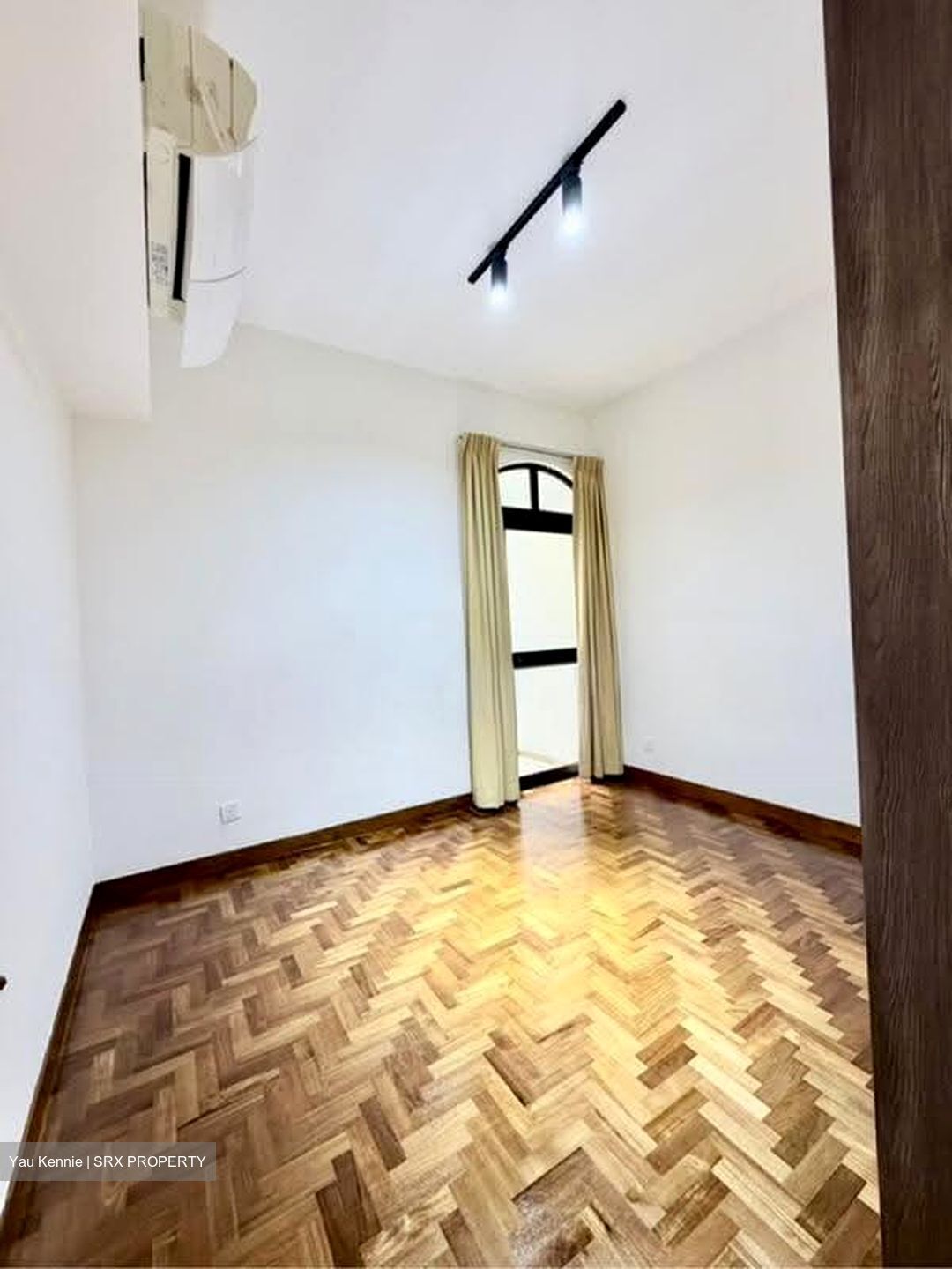 Tanglin Park (D10), Condominium #636971891
